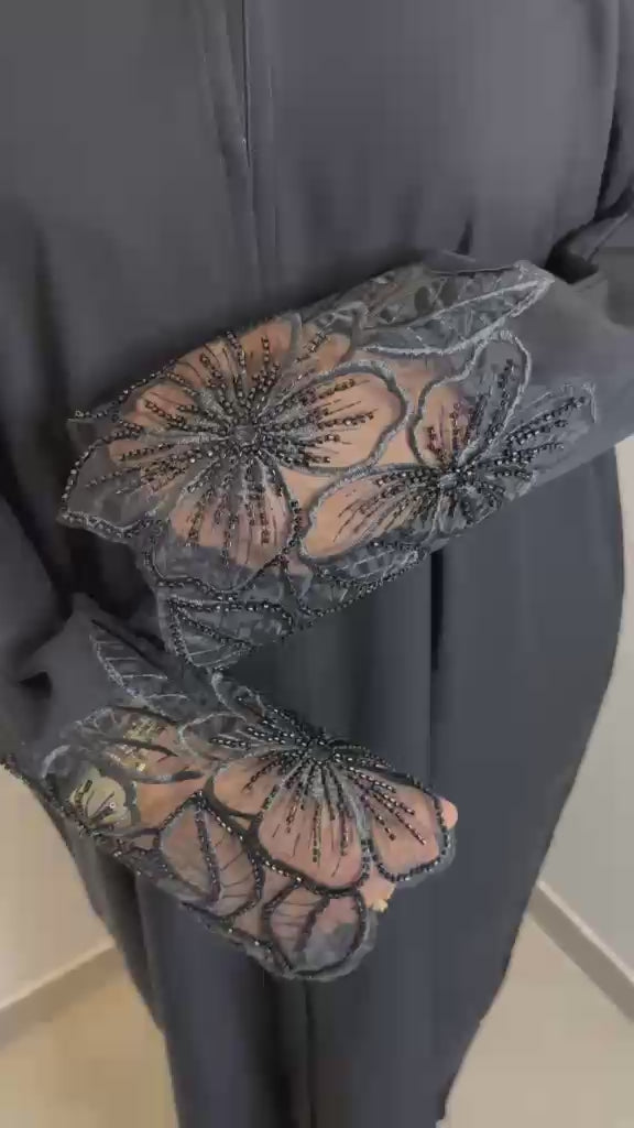 Abaya Alicia